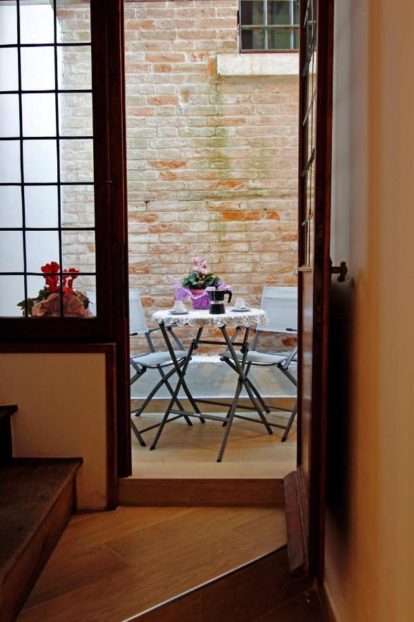 Tre Raggi Apartment Veneza Exterior foto